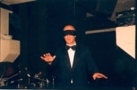Performance im Pathos