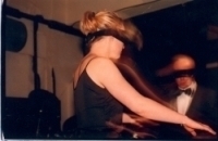 Performance im Pathos - please click to enlargee
