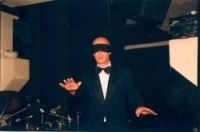 Performance im Pathos
